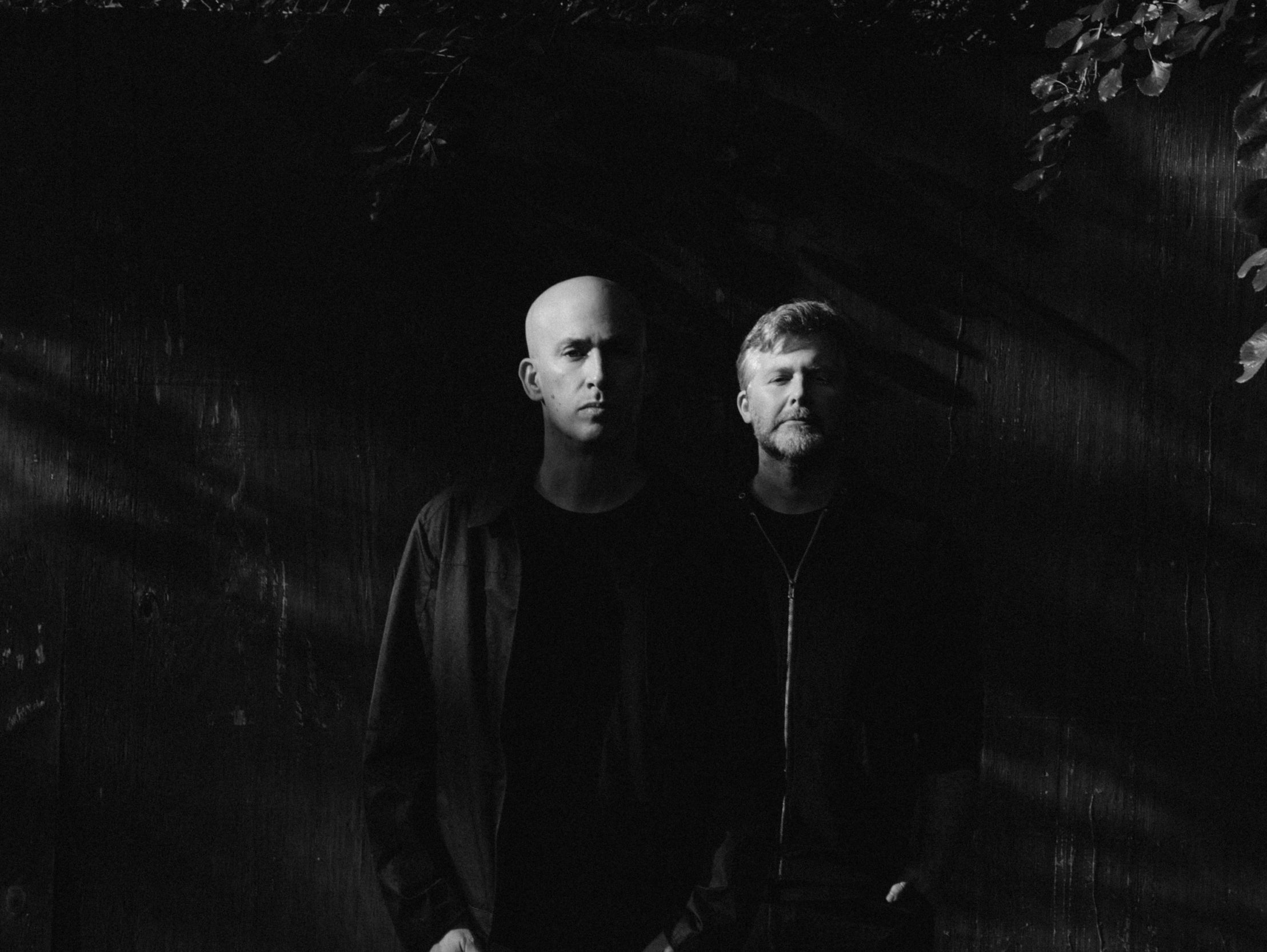 Au Suisse Announce Debut Record